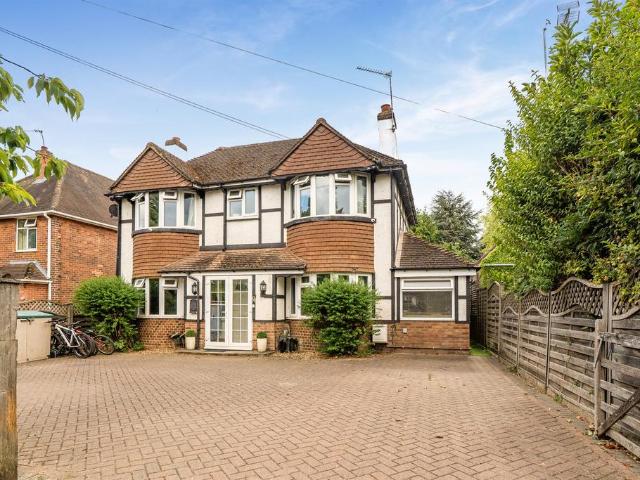House for sale in St Marks, Maidenhead
