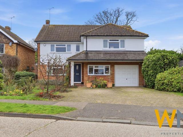 House for sale in Navestock Side, Essex