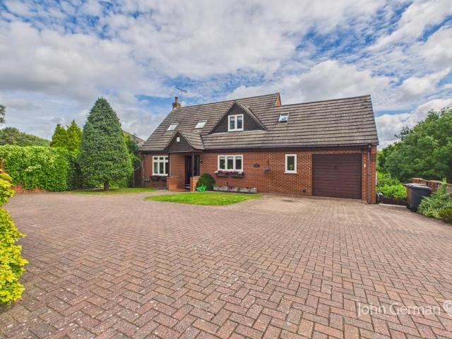 House for sale in Egginton, East Midlands