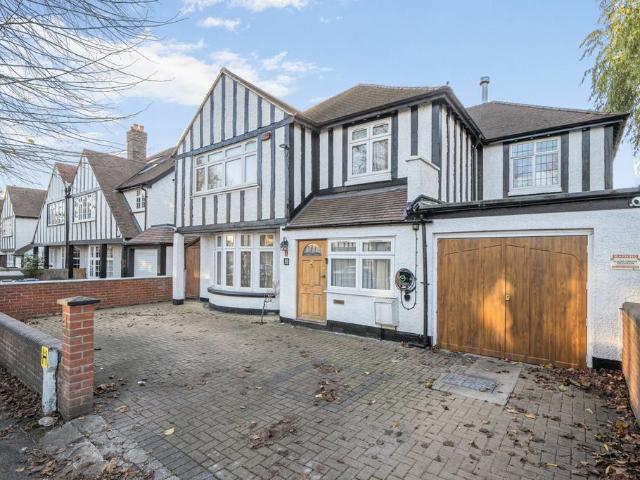 House for sale in London Borough of Ealing, Greater London