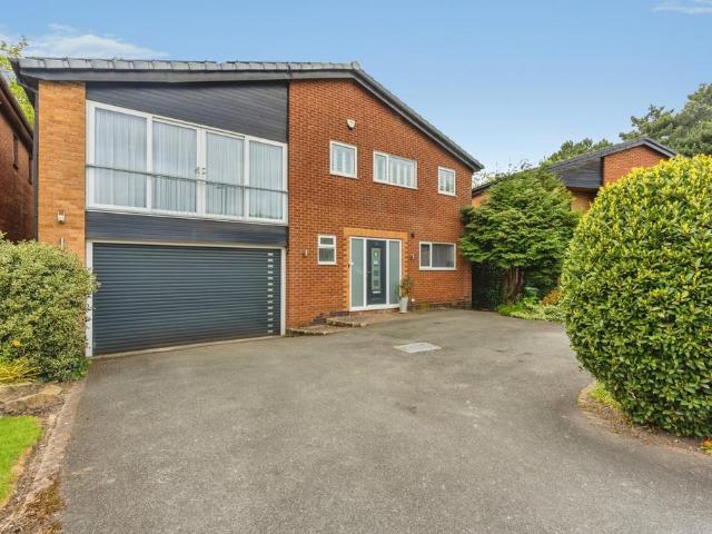 House for sale in Cheadle, Greater Manchester