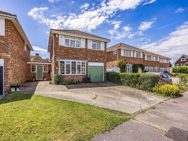 House for sale in Spring Vale, Hampshire