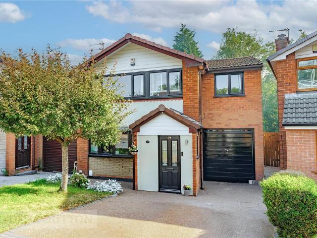 House for sale in Godley, Greenheys