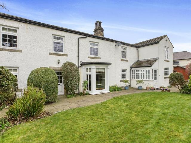 House for sale in Pool, West Yorkshire