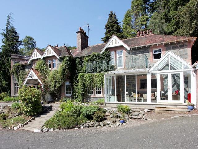 House for sale in St Fillans, Scotland