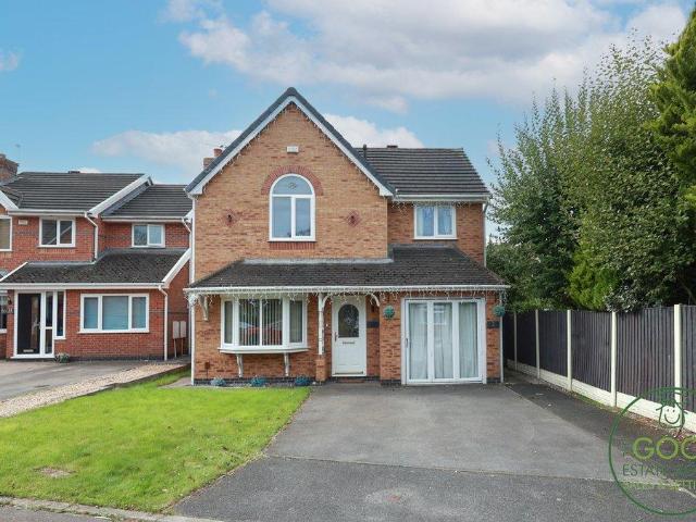 House for sale in Longsands, Preston