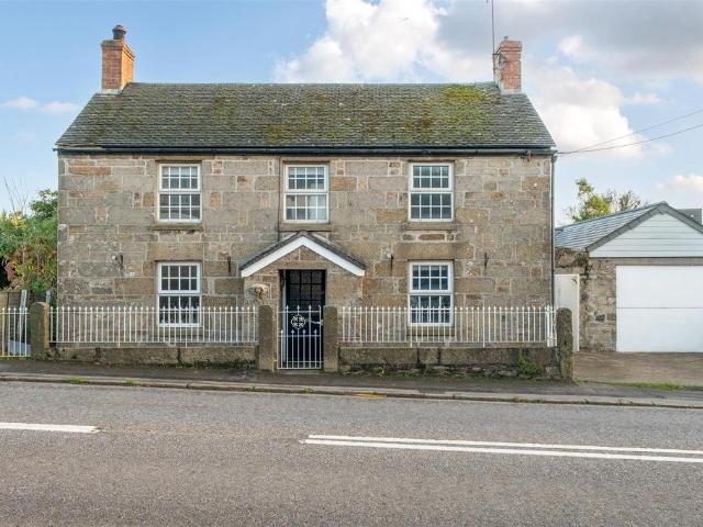 House for sale in Crowlas, Cornwall