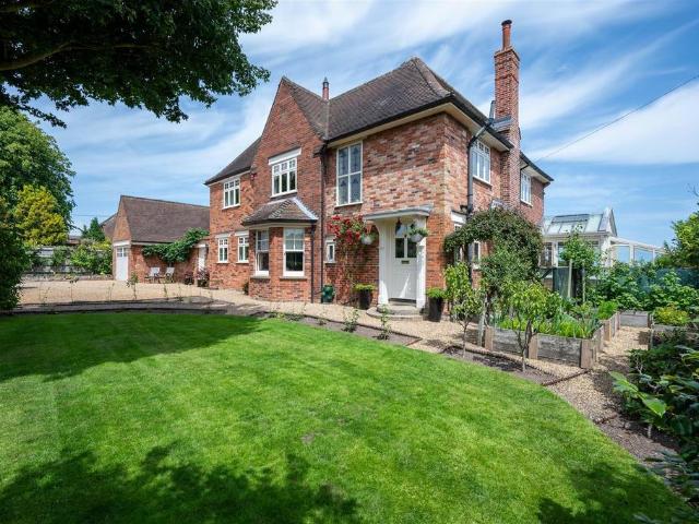 House for sale in Hopton-on-Sea, Stokesby