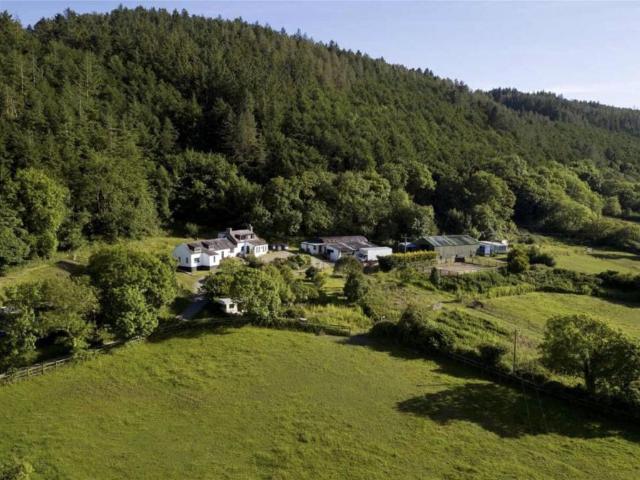 House for sale in Wern y Wylan, Llaniestyn