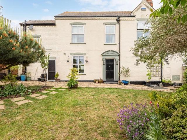 House for sale in Southtown, Stokesby