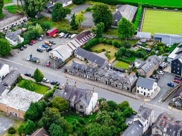 House for sale in Machynlleth