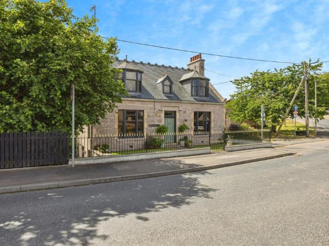 House for sale in Hatton, Scotland