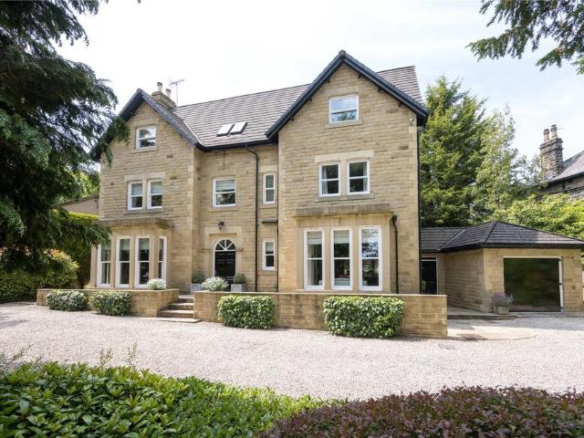 House for sale in Low Harrogate, Harrogate
