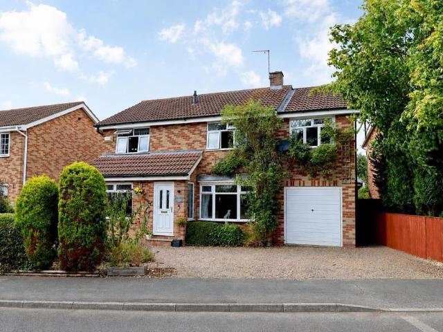 House for sale in Wilberfoss