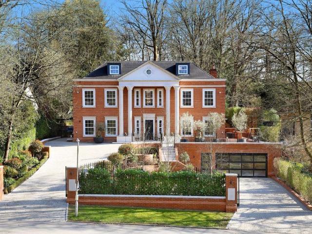 House for sale in Gerrards Cross, Denham