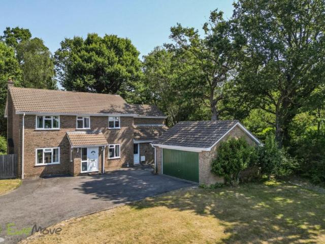 House for sale in Tadley, Priest Down