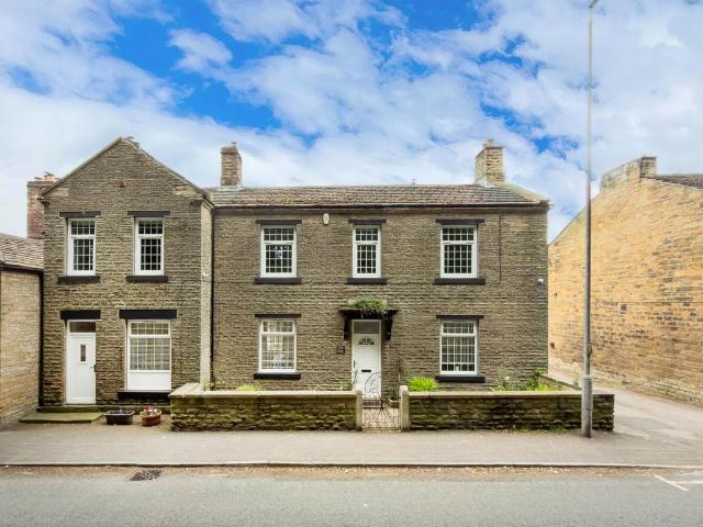 House for sale in Swincliffe, Gomersal