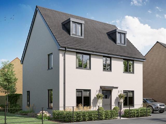 House for sale in Moulton