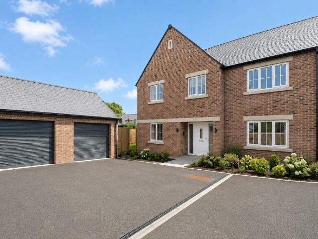 House for sale in Barmby On The Marsh, East Riding Of Yorkshire