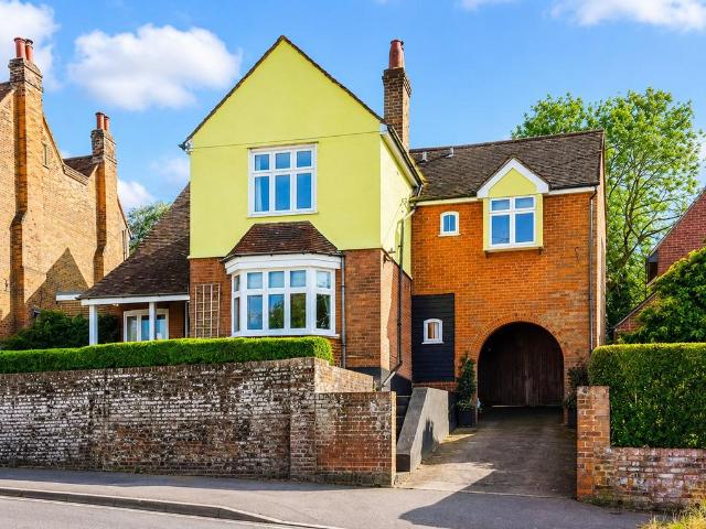 House for sale in Chelmsford, Isle Of Man