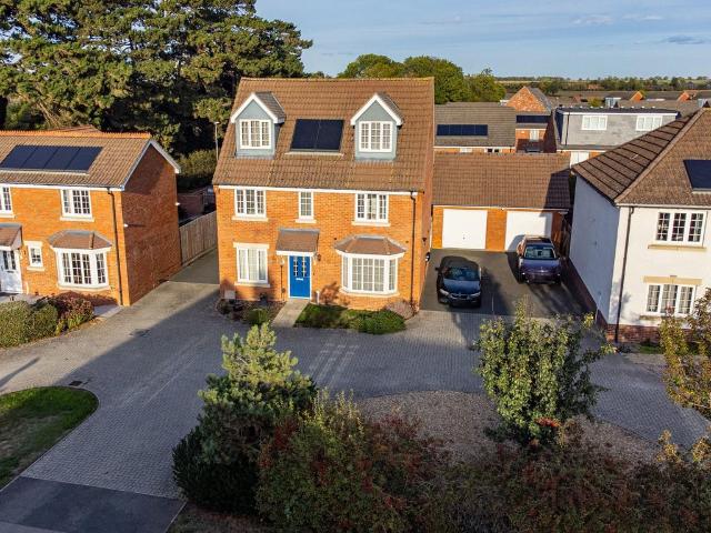 House for sale in Raunds