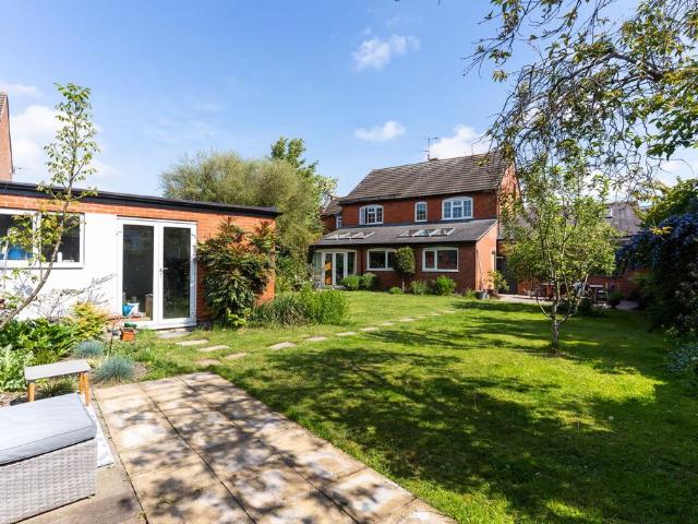 House for sale in Pinfold, Leicestershire