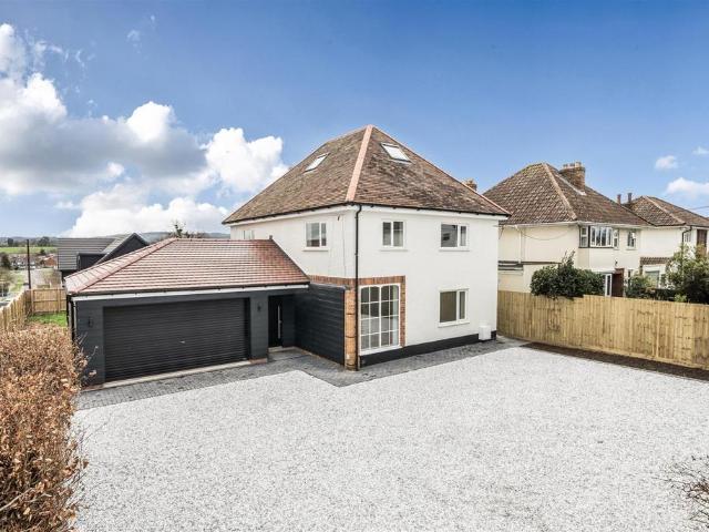 House for sale in Galmington, Rumwell