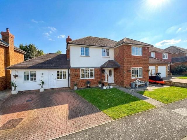 House for sale in Minster, Acol