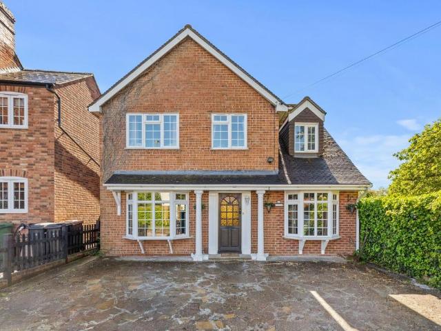 House for sale in Berrick Salome, Oxfordshire
