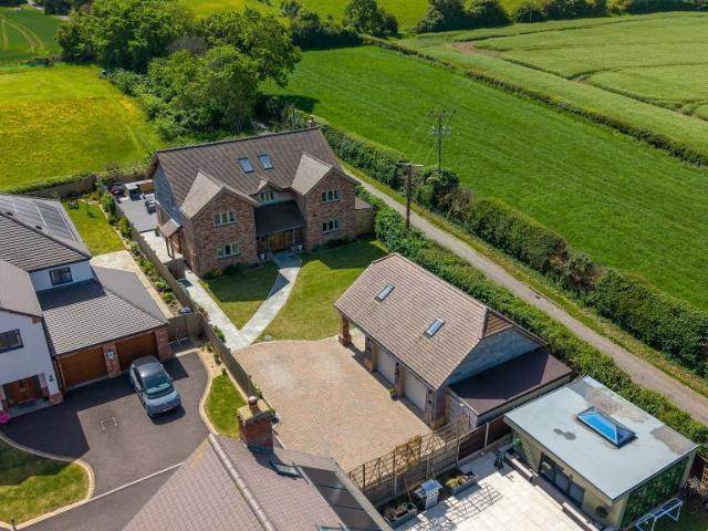 House for sale in Houghton Conquest, Bedfordshire