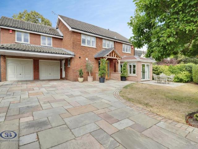 House for sale in Haslington, Winterley
