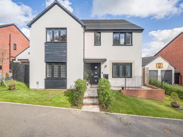 House for sale in Falcon Lodge, Wales