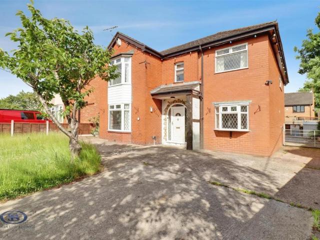 House for sale in Haslington, Wheelock