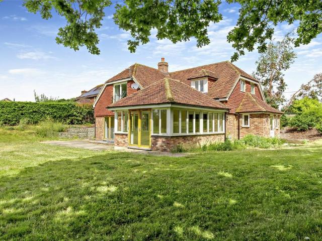 House for sale in Horsmonden, Sandown Park