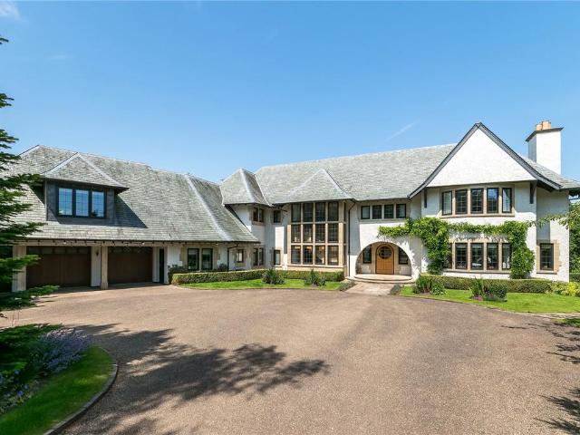 House for sale in Four Lane Ends, Prestbury