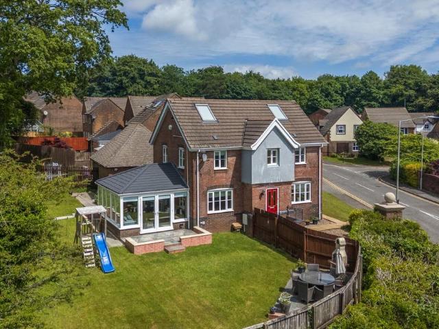 House for sale in Nangreaves, Wales