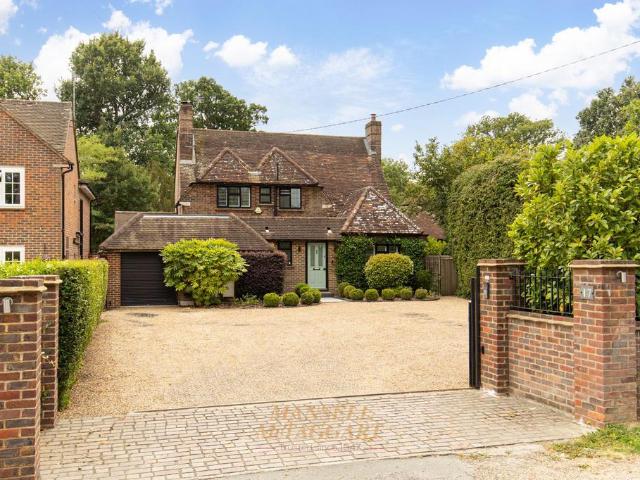House for sale in Glynde, West Sussex