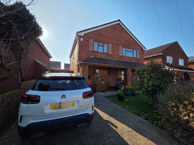 House for sale in Sandfields East, Aberavon