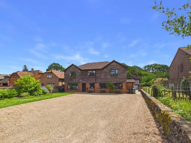 House for sale in Bridgefield, Kent