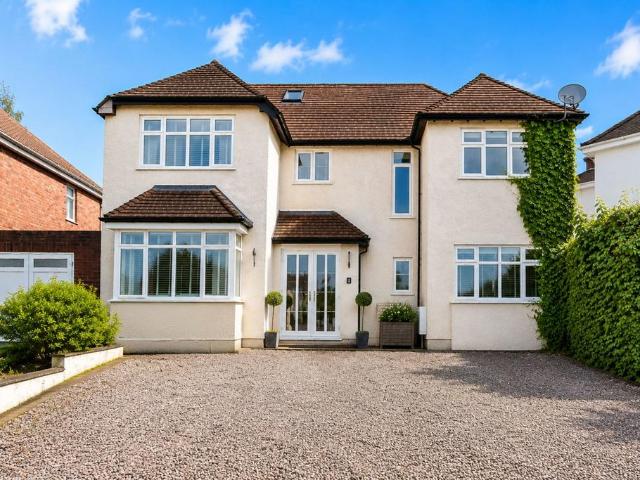 House for sale in Goldthorn Hill, West Midlands