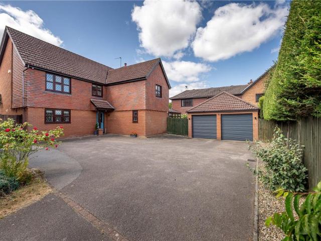 House for sale in Crostwick, Norfolk
