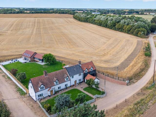 House for sale in Eastbridge, Suffolk