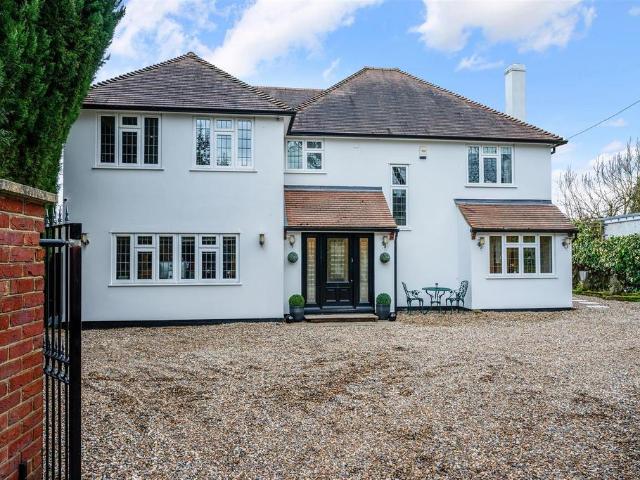 House for sale in Red Hill, Surrey