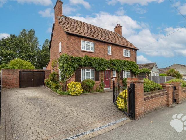 House for sale in Wickford