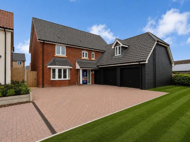 House for sale in Bedingfield, Suffolk