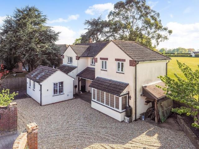 House for sale in Titchfield Common, Fareham