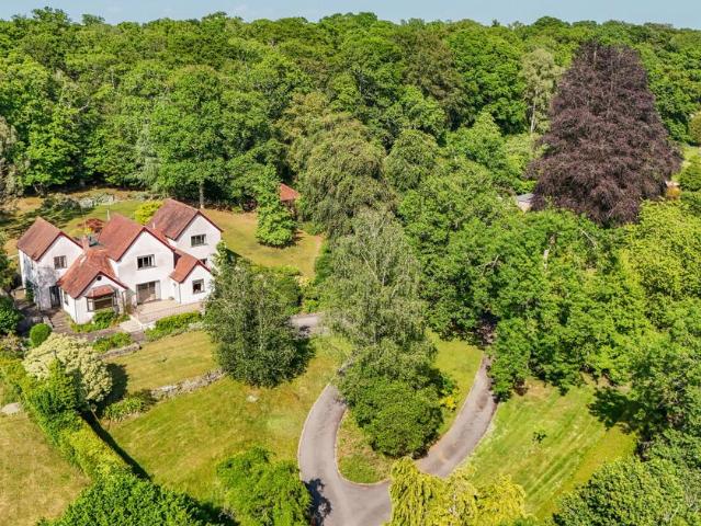 House for sale in Barton Stacey, Hampshire