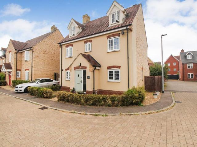 House for sale in Bedford