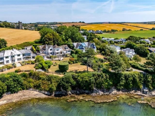 House for sale in Strode, Devon