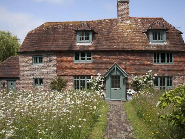 House for sale in Heathlands, East Sussex